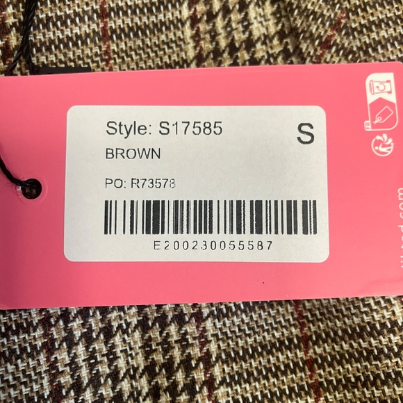 Edikted Phoeby Tan Plaid Short Shorts sz S - Picture 3 of 4